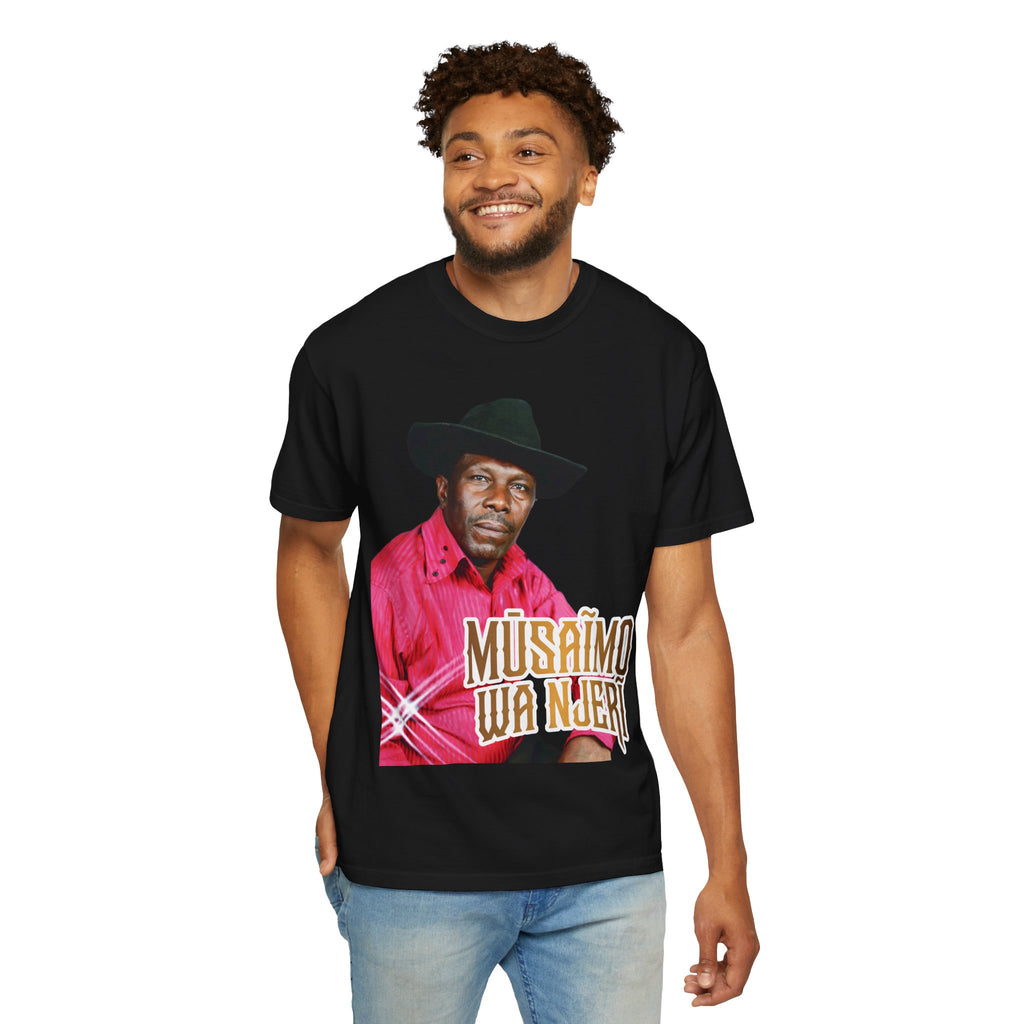 Unisex Mûsáimo Wa Njeri Graphic T-Shirt — Mûrûthî wear Tee
